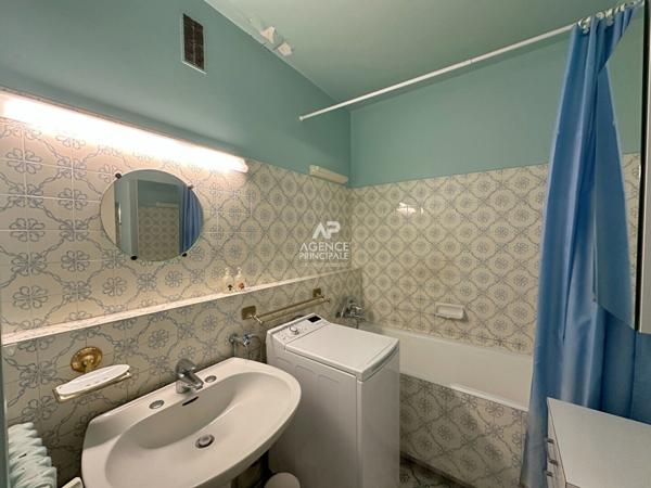 Chaville - Foret des fausses reposes - Agréable 2 pièces avec balcon au calme €275 000 ** - Référence 680-C