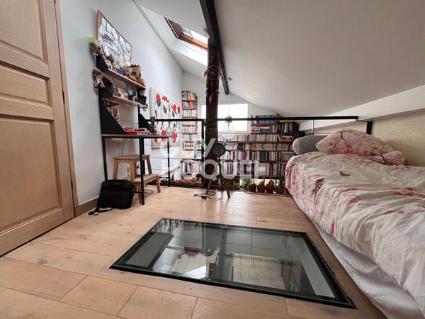 Maison 5 pièces 173 m2 avec garage sur une parcelle de 475m² à Moret-sur-Loing