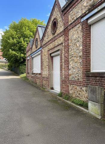 Local commercial de 220 m²