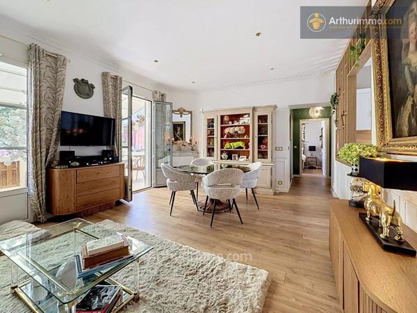 Vente                                                      Appartement
                        
                     3 pièces                      65 m2                     à Mouans-Sartoux