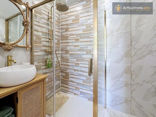 Vente                                                      Appartement
                        
                     3 pièces                      65 m2                     à Mouans-Sartoux