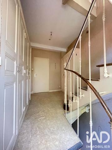 Maison à vendre 3 pièces 153 m² Arfeuilles