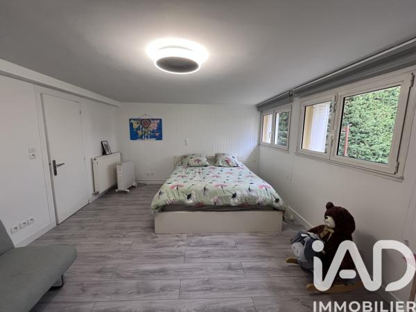Maison à vendre 8 pièces 202 m² Montfermeil