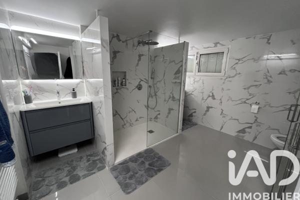 Maison à vendre 8 pièces 202 m² Montfermeil