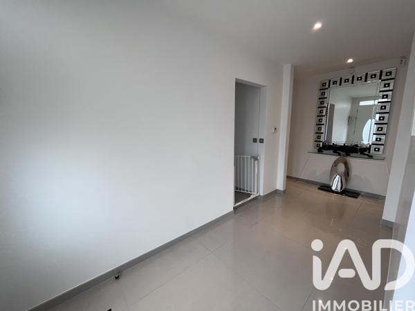 Maison à vendre 8 pièces 202 m² Montfermeil