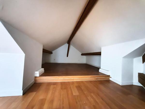 Maison 4 pièce(s) 3 chambre(s) 82.57 m²