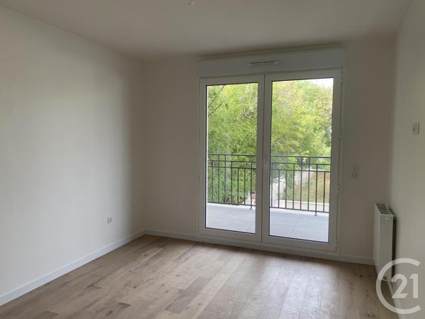 Appartement F3 à vendre  3 pièces - 71,13 m2 ST MAUR DES FOSSES - 94