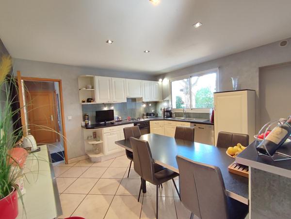 Charmante maison 5 pièces 150 m² - PESSAC (33600)