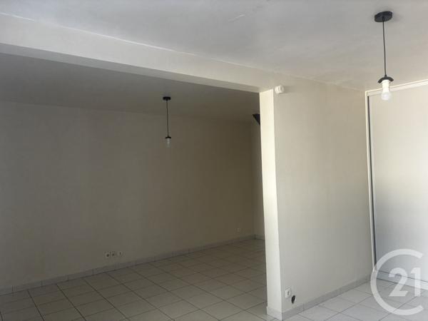 Appartement à vendre  5 pièces - 30 m2 CORBEIL ESSONNES - 91
