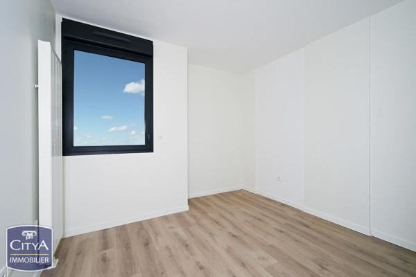 Appartement à vendre 2 pièces 41.61m² Fleury-les-Aubrais (45400)