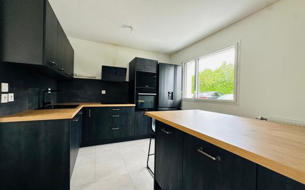 Maison à louer    3 pièces •  Muret