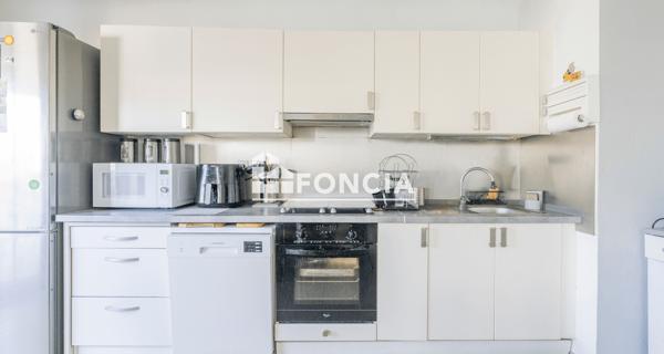 À vendre Appartement 3 pièces 69.76 m² - Marseille 13015