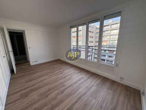 Location appartement Paris 15eme : 1 235 € - AJP Immobilier Paris 15 - Agence Grenelle