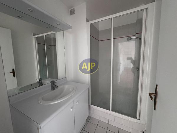 Location appartement Paris 15eme : 1 235 € - AJP Immobilier Paris 15 - Agence Grenelle