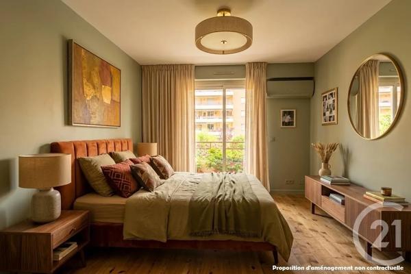 Appartement F3 à vendre  4 pièces - 113,48 m 2   NICE  - 06