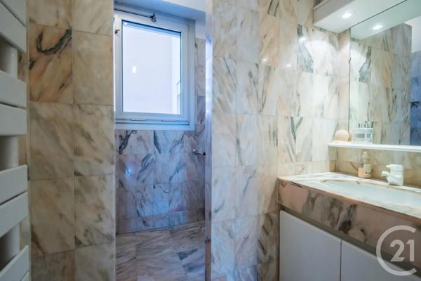 Appartement F3 à vendre  4 pièces - 113,48 m 2   NICE  - 06