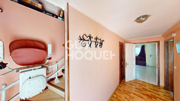 CANOHES, maison familiale en 3 faces, 5 chambres avec jardin et piscine