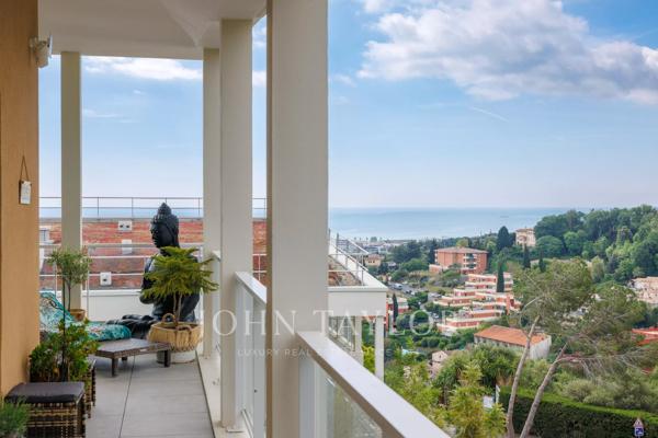 Lumineux appartement 3 pièces avec vaste terrasse