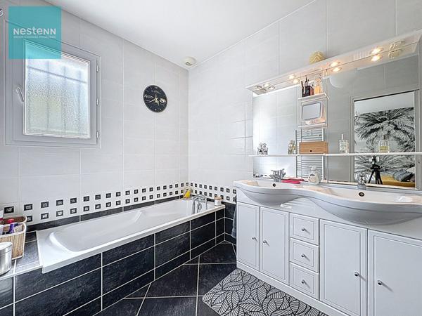 Amboise, quartier résidentiel maison récente 160m²