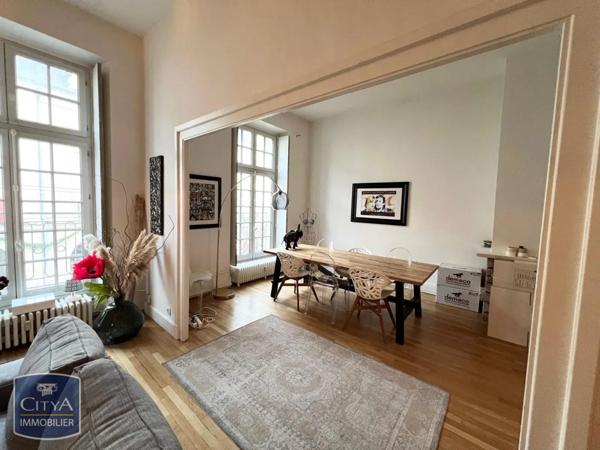 Appartement à louer 5 pièces 115.84m²