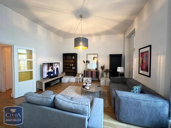 Appartement à louer 5 pièces 115.84m²