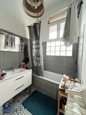 Appartement à louer 5 pièces 115.84m²