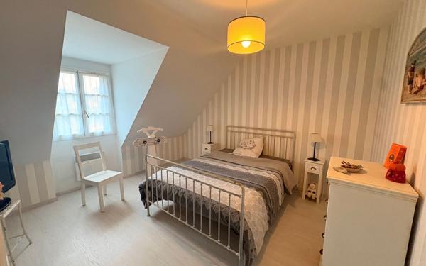 Maison à vendre    5 pièces •  Saint-Aignan