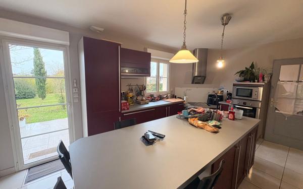 Maison à vendre    5 pièces •  Saint-Aignan