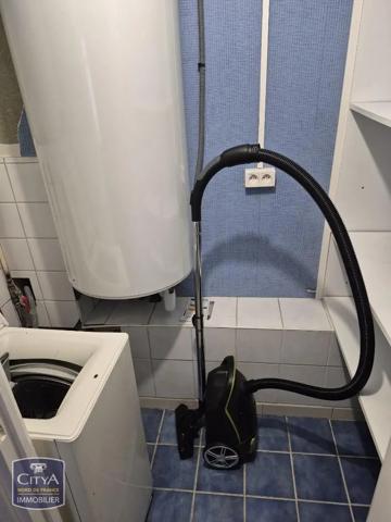Appartement à louer 4 pièces 66.95m² Douai (59500)