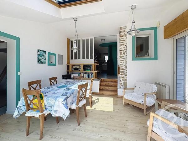 Maison à vendre  5 pièces - 133,47 m 2   SARZEAU  - 56