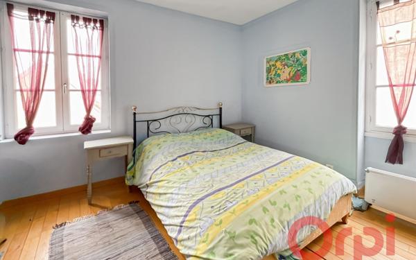 Maison à vendre    4 pièces •  Saint-Amand-Montrond