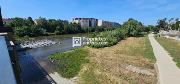 Maison de caractère  6 pièces Perpignan centre avec local / garage de 80 m²