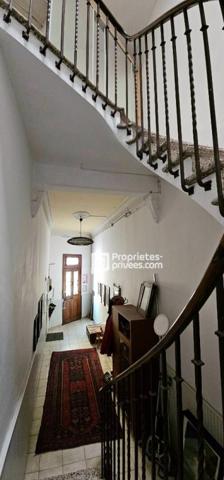 Maison de caractère  6 pièces Perpignan centre avec local / garage de 80 m²