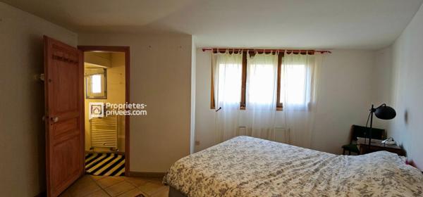 Maison de caractère  6 pièces Perpignan centre avec local / garage de 80 m²