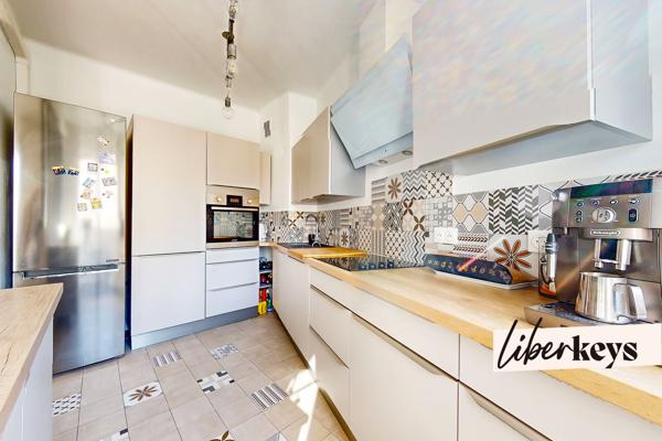 Nice Californie – Grand 2 pièces traversant de 64 m² avec balcons et accès direct Promenade des Anglais