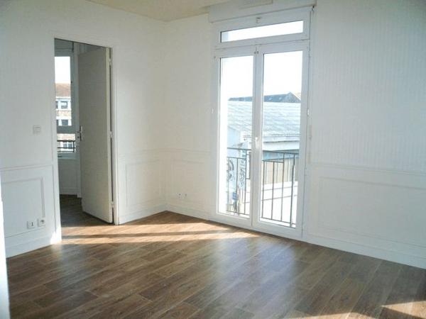 Appartement 2 pièces T2 F2 30.8 m² à Saint Brieuc 17 BIS RUE BRIZEUX 22000 à louer