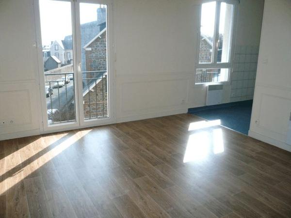 Appartement 2 pièces T2 F2 30.8 m² à Saint Brieuc 17 BIS RUE BRIZEUX 22000 à louer
