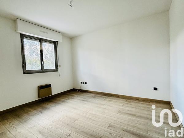 Appartement 2 pièces de 50 m² à Marseille (13008)