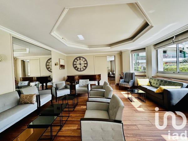 Appartement 2 pièces de 50 m² à Marseille (13008)