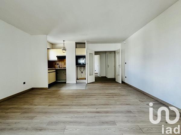 Appartement 2 pièces de 50 m² à Marseille (13008)