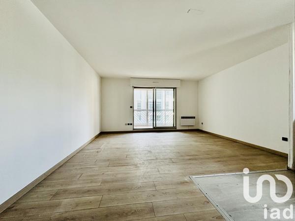 Appartement 2 pièces de 50 m² à Marseille (13008)