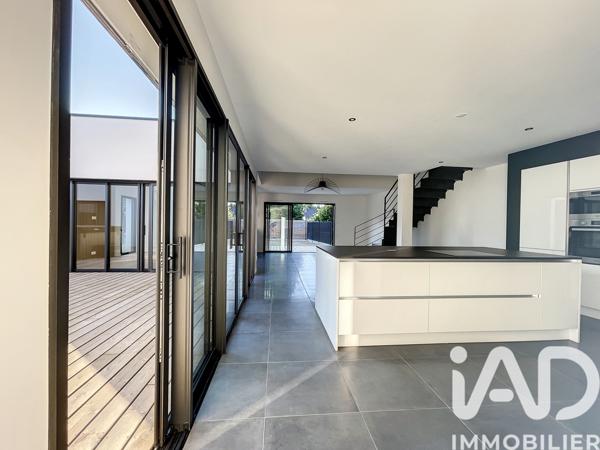 Location maison 6 pièces 164 m² Noyal-Châtillon-sur-Seiche