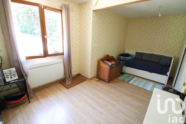 Maison à vendre 6 pièces 133 m² Moret-Loing-et-Orvanne
