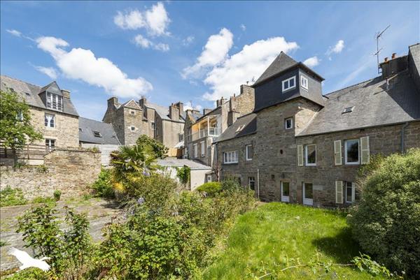 Maison à vendre |  Lannion |  9 pièces | 200 m²
