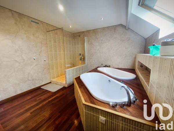 Maison à vendre 7 pièces 243,31 m² Saint-Pathus