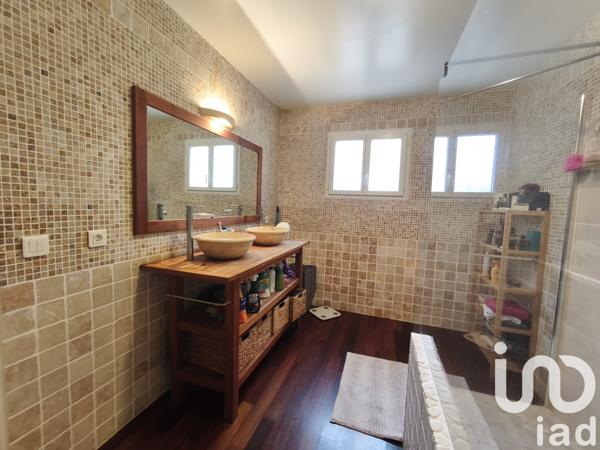 Maison à vendre 7 pièces 243,31 m² Saint-Pathus