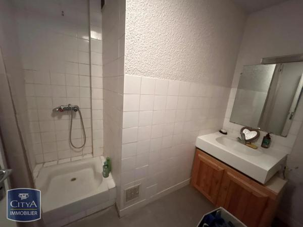 Appartement à louer 2 pièces 49.05m² Chamalières (63400)