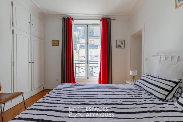 Appartement traversant en étage élevé à sublimer – Élysées-Madeleine