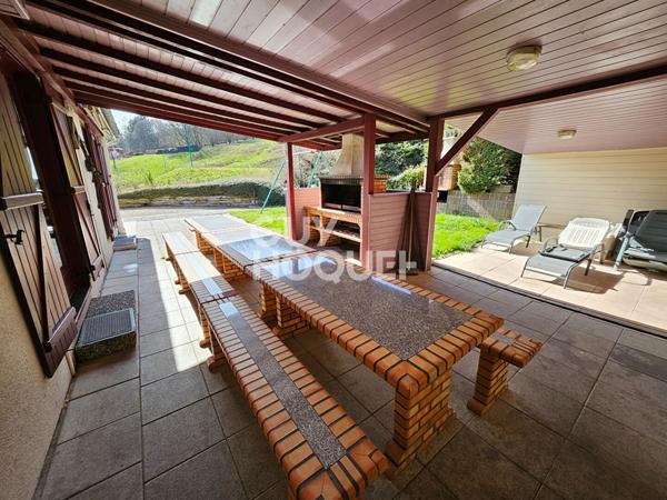 Propriété - 470 m² - 35 ares