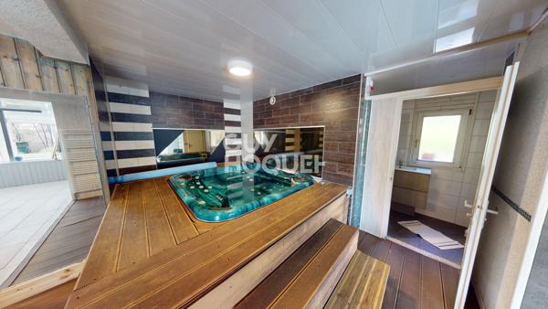 Propriété - 470 m² - 35 ares